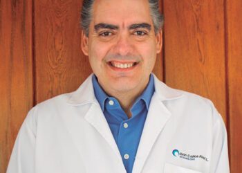 Homenaje al Dr. Juan Carlos Abad