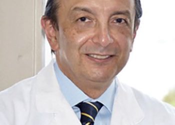 Dr. Eduardo Viteri: difusión y educación en la oftalmología