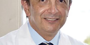 Dr. Eduardo Viteri: difusión y educación en la oftalmología