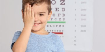 Promover la salud infantil es prevenir la enfermedad del adulto: La progresión de la miopía es un problema de salud pública controlable