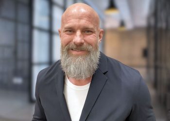 Topcon Healthcare, Inc. anuncia el nombramiento de Lance Patton como director comercial