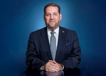 Dr. Jorge Valdez recibe la Orden Francisco Hernández al Mérito en Educación Médica