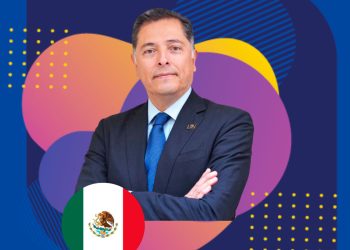 El Dr. Eduardo Chávez Mondragón será conferencista en el SummitVisionyOptica™ 2025