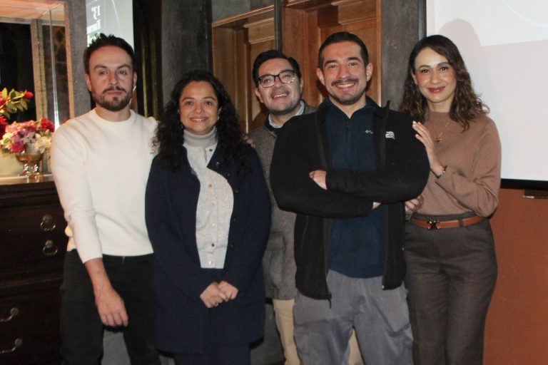 Superficie ocular: avances en el manejo de la rosácea ocular severa y la queratopatía diabética